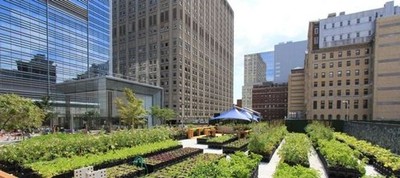 green_balcony_400